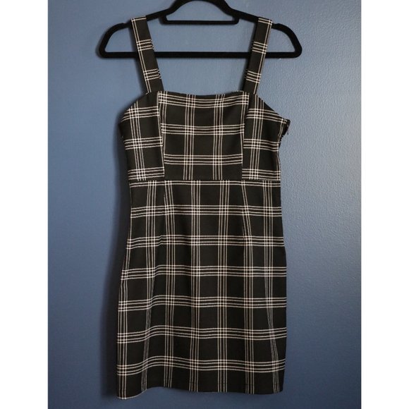 Divided | Dresses | Divided Hm Black And White Windowpane Plaid Mini ...